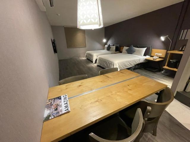 Roppongi Motel - Dalian Pingtung Екстер'єр фото
